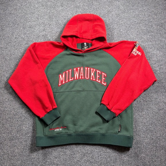 Reebok Other - Vintage Reebok Milwaukee Bucks Hoodie Kids Size L 14-16 Green Red NBA Retro